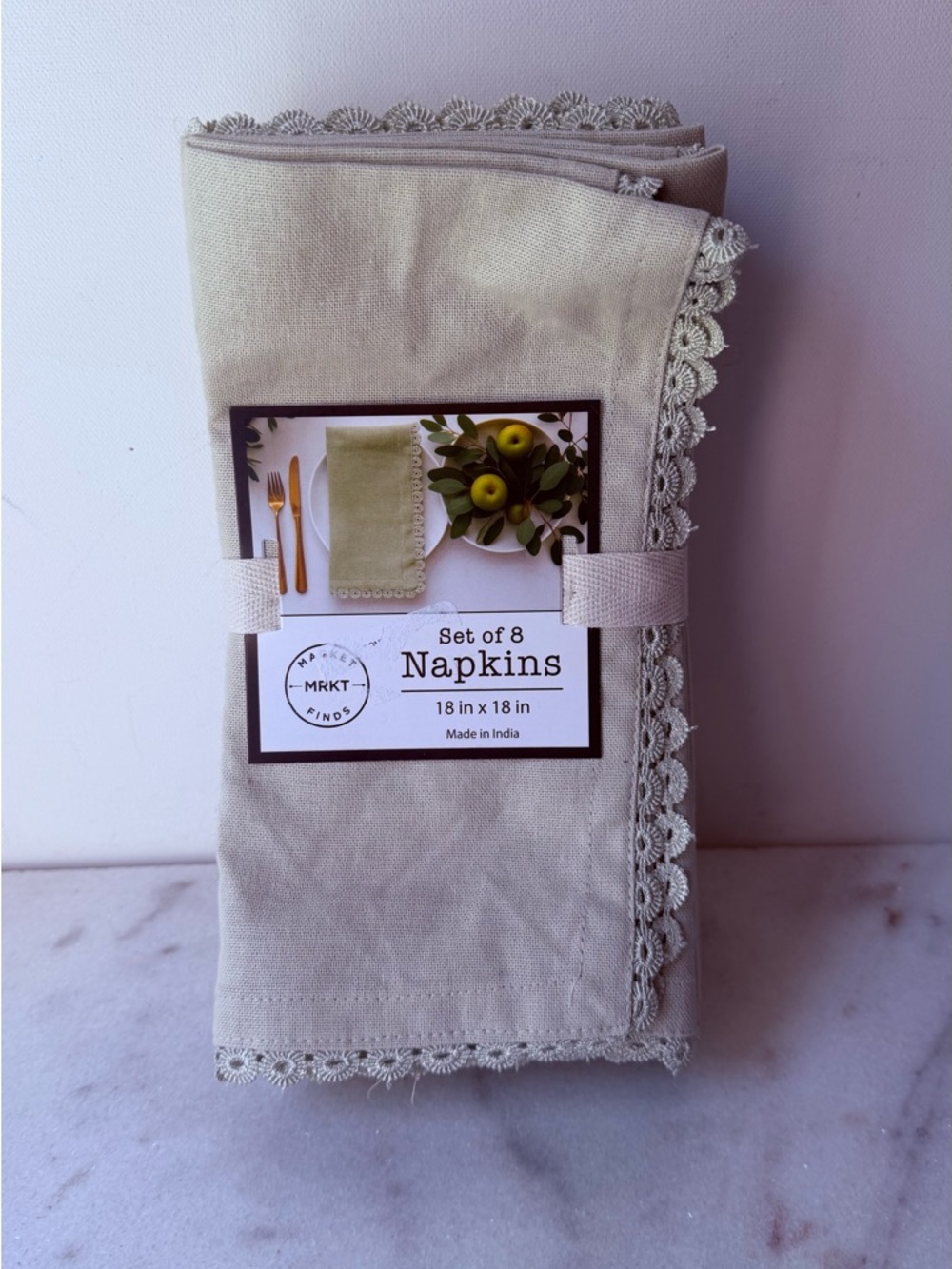 Set of 8 sage Cotton Napkins with Lace Trim